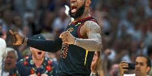 在线投注-NBA高管：如果骑士下赛季没夺冠 我预计他们会全力争取詹姆斯回归