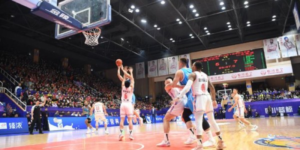 CBA球队灭顶之灾？内讧爆发，将对薄公堂