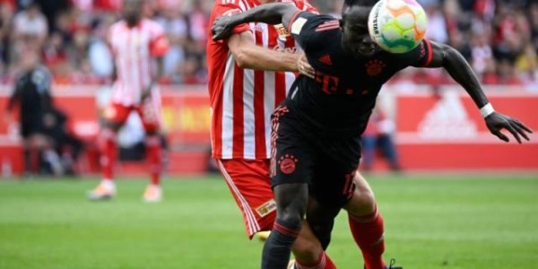 2连平后丢掉榜首位置，拜仁高能输出一个月后累了？