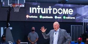 国际足联俱乐部世界杯-名记：Aspiration曾出价11亿为快船新球馆冠名 几乎是Intuit的2倍